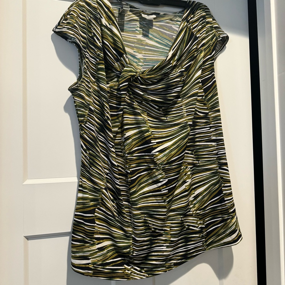 Worthington XL stretch shirt